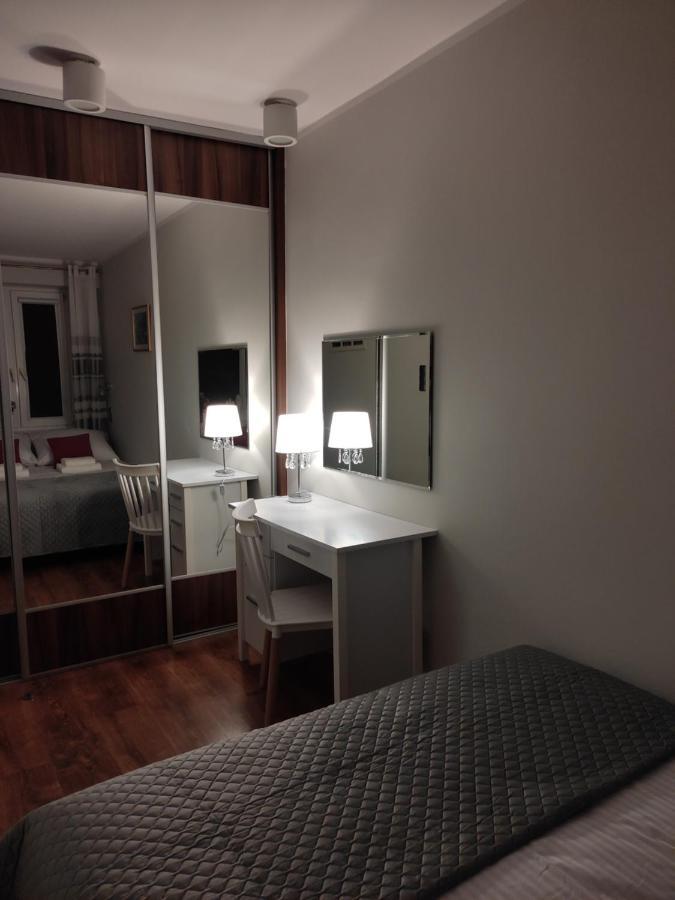 Apartament Red Ольштин Екстер'єр фото